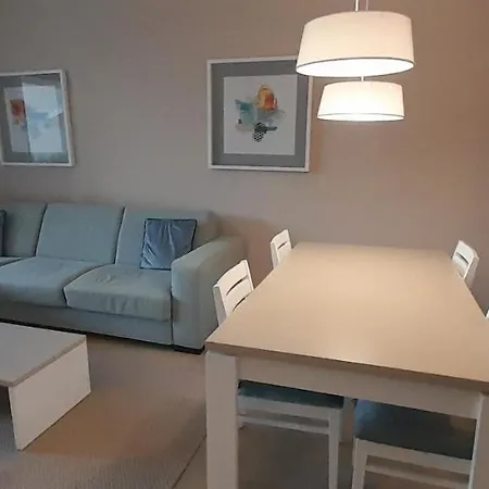 Apartment Oasis Mar 4